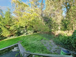 Photo 5- click for photo gallery